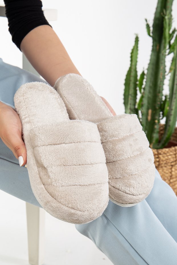 Fur Closed Women's House Slippers Winter Slippers Silent Sole