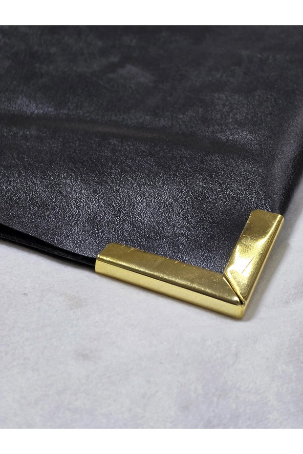 حامل زاوية بإطار مثلث - 2