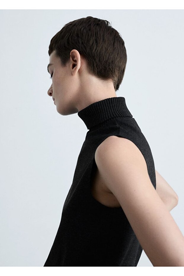 Boğazlı triko bluz - 7