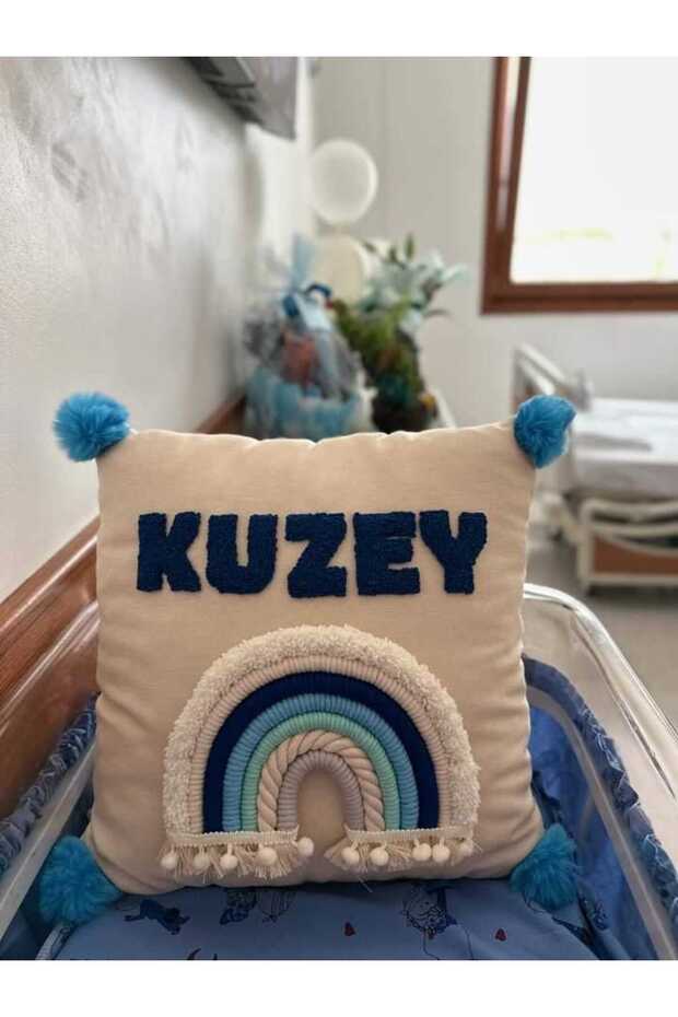 Erkek Bebek Kapı Süsü Ve Yastık Takım Olarak Set Halinde Makrome Ve Punch - 5