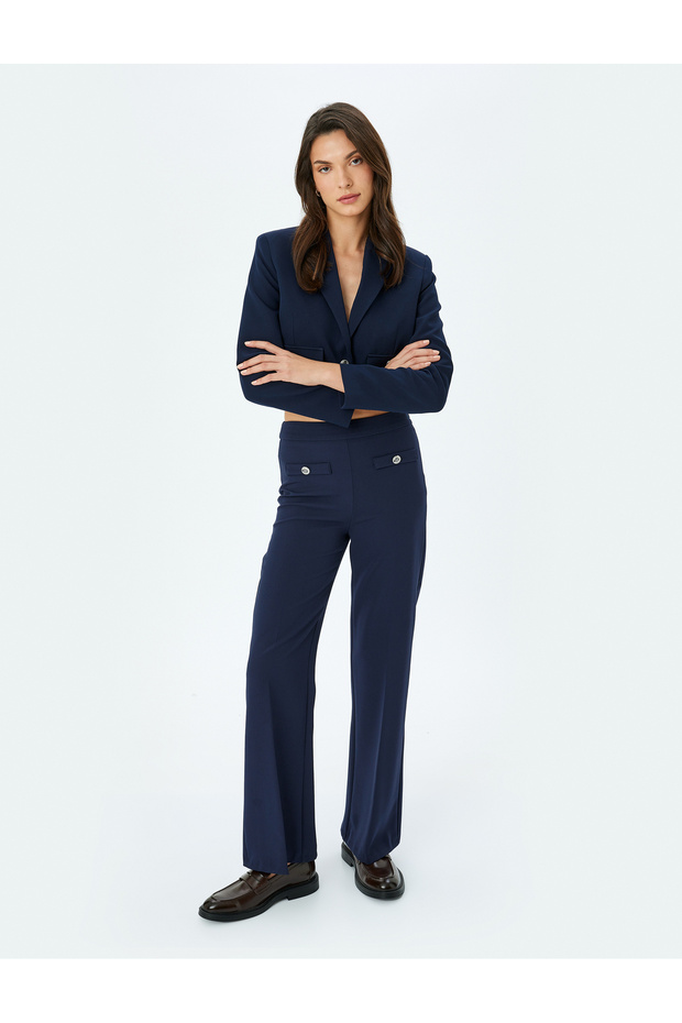 Double Breasted Buttoned Crop Blazer Jacket - 1