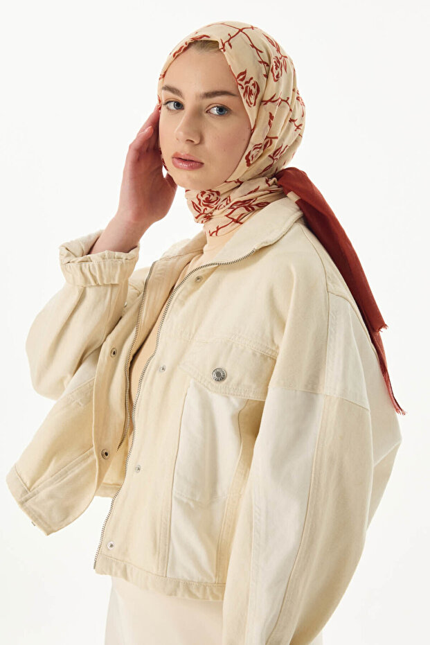 شال منقوش بألوان متعددة - 4