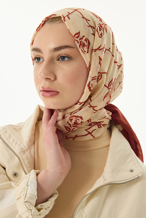 شال منقوش بألوان متعددة - 1