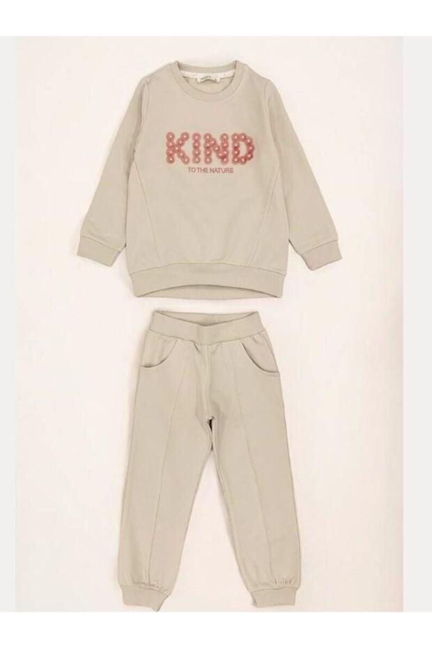 Devojka - Set vezenih trenerki - 1