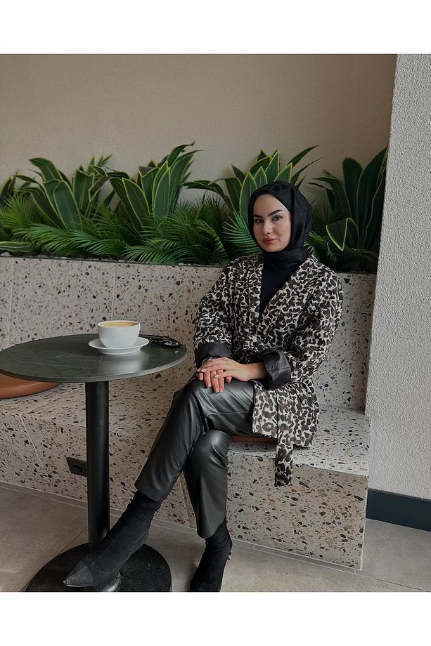 Astarlı Leopar Kaşe Ceket - 3