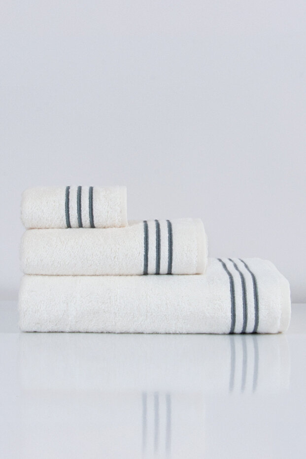 Zen Line Embroidered Hand Towel (30 X 50 Cm)