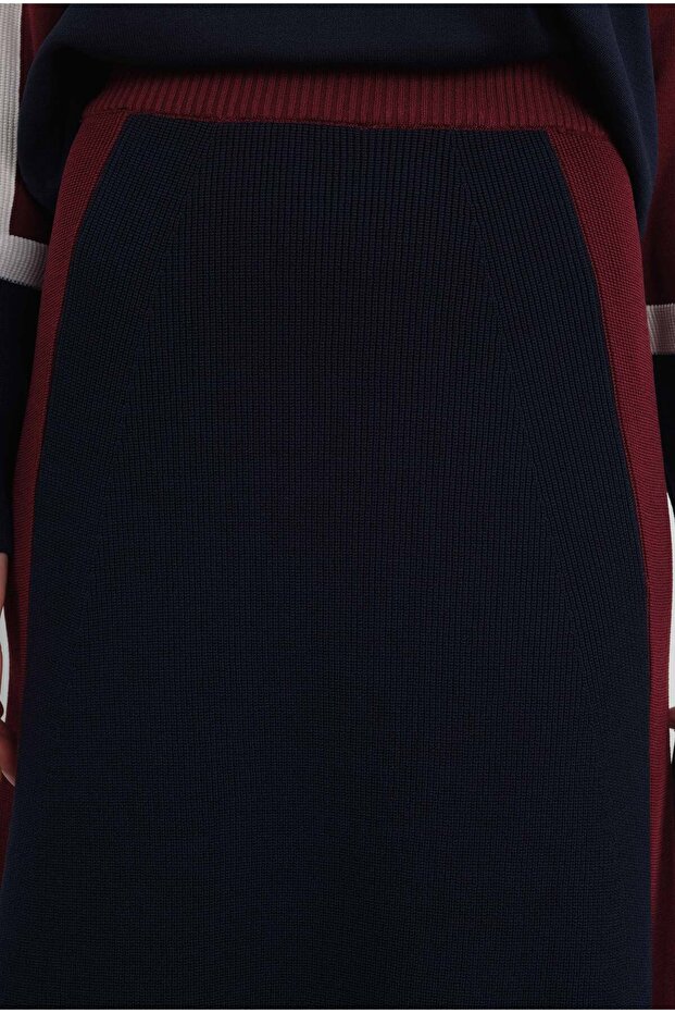 Лациверт Гарнілі Офіс Трико Етек - 4