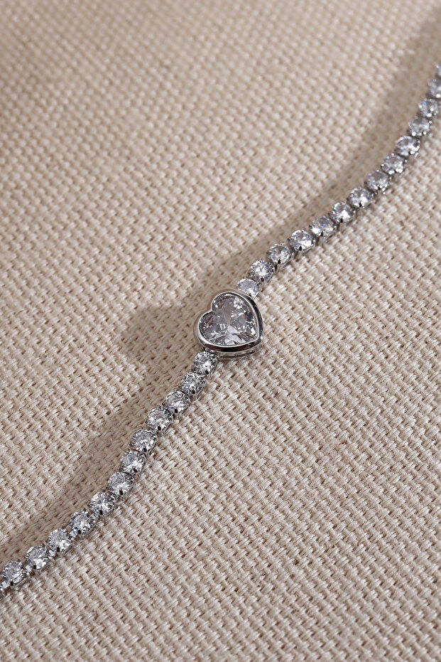 Silver Color Heart Figured Waterway Bracelet