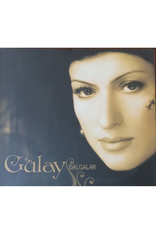 (Not a Plate It's Cd) Cd Gülay Waves Cd