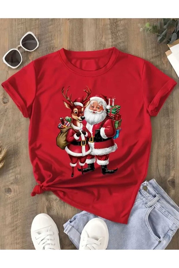 Women's/men's christmas themed red and white t-shirt - christmas print - oversized relaxed fit