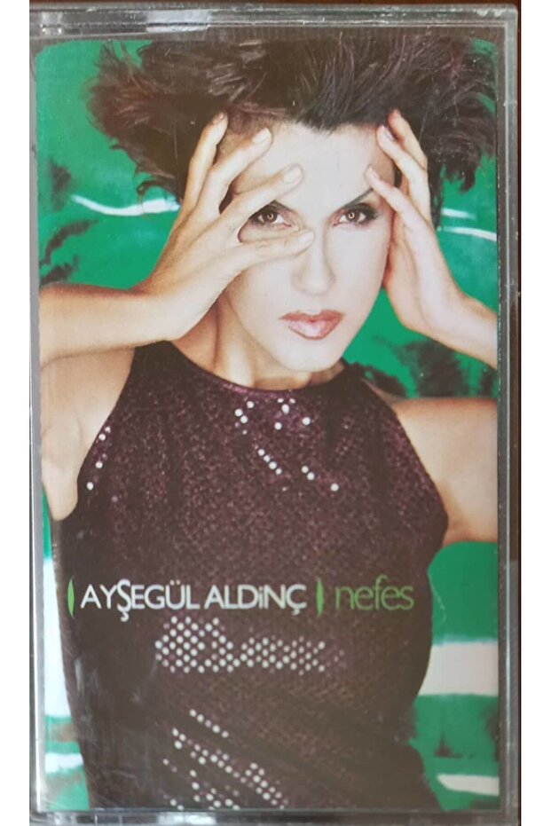 Ayşegül Aldinç Breathable Cassette