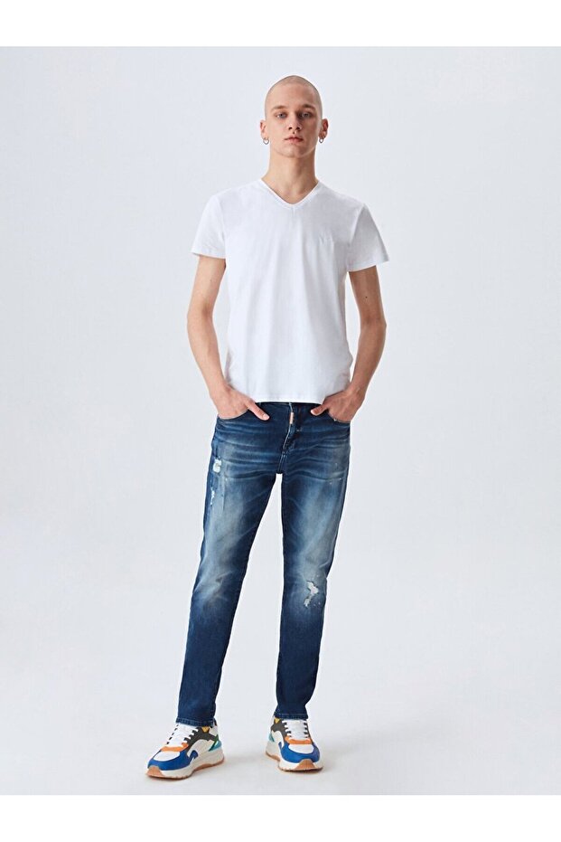 V Yaka Basıc Fit Beyaz T-shırt - 1