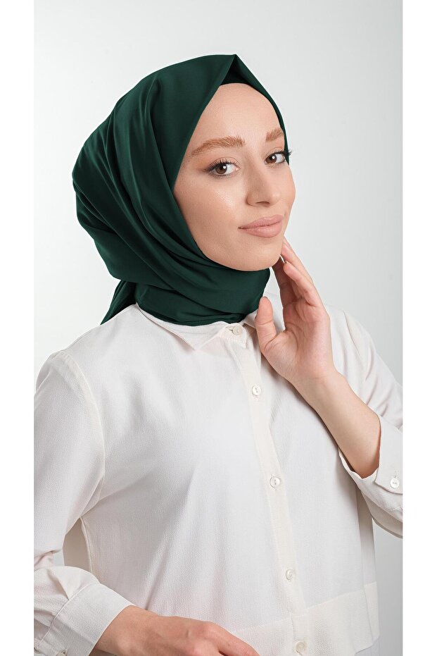 شال كلاسيكي سادة من الحرير المديني الزمردي 202103_37