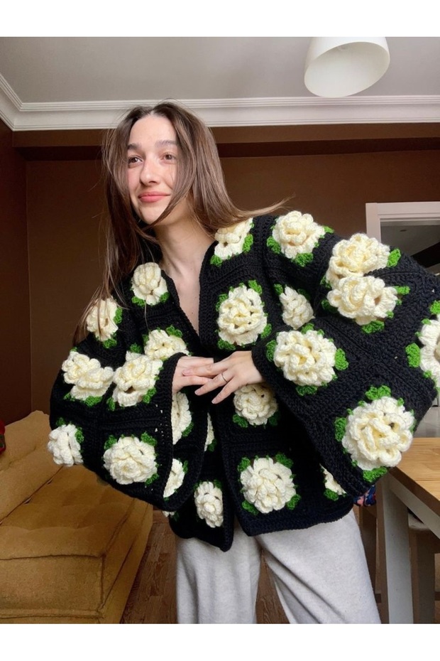 White Rose Motif Women's Jacket