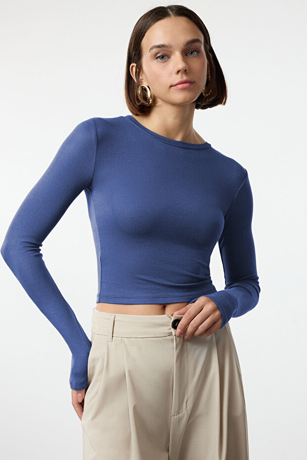 İndigo Viskon Bisiklet Yaka Crop Esnek Örme Bluz TWOAW24BZ00116 - 1