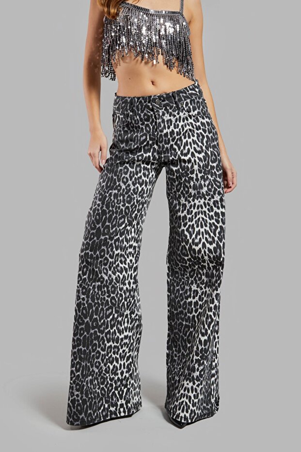 Women's Black White Leopard Color W426 Denim Fabric Palazzo Fit Mid Waist Denim Jean