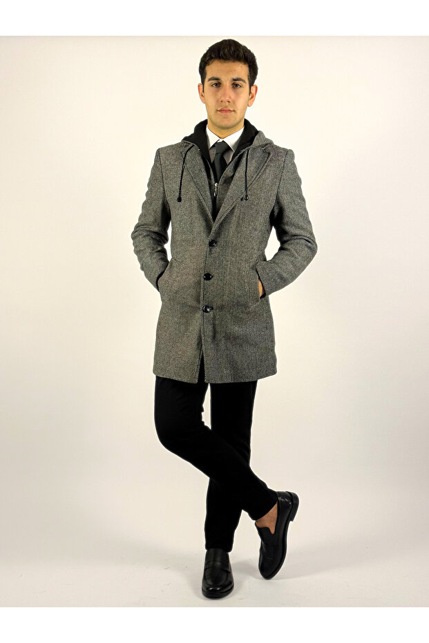 Kapüşonlu Kaban - 1