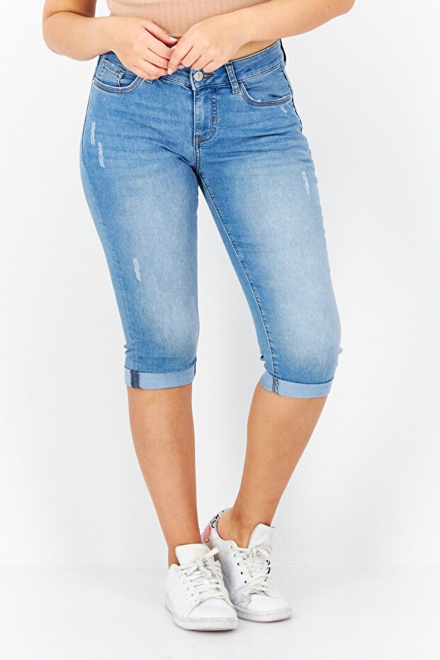 Women Regular Fit Washed Stretchable Denim Capri Jeans, Blue