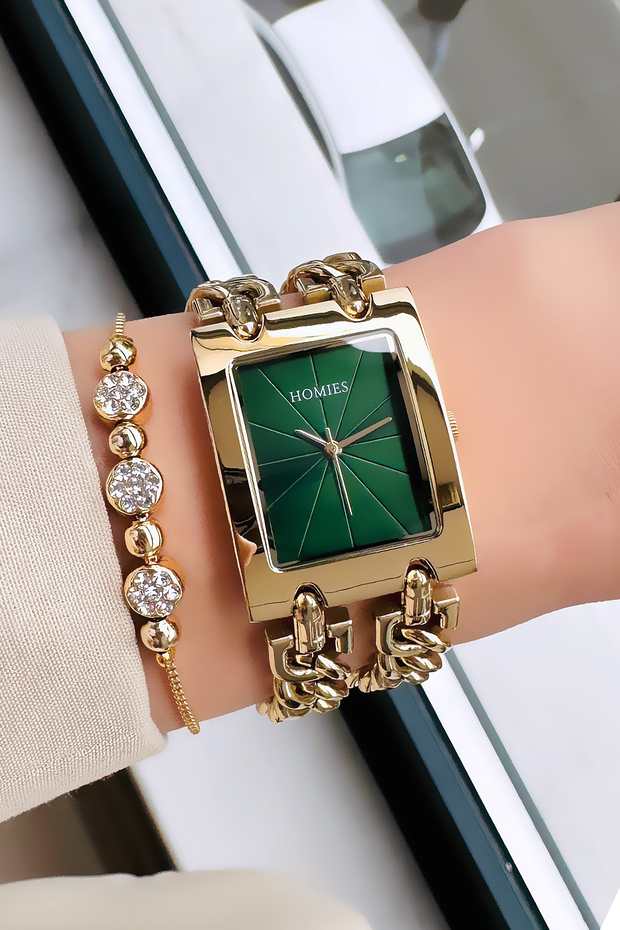 Women's Watch with Special Boxed Chain 3 Atm Waterproof Gold Color Steel Band + Bracelet Hmby2041C3