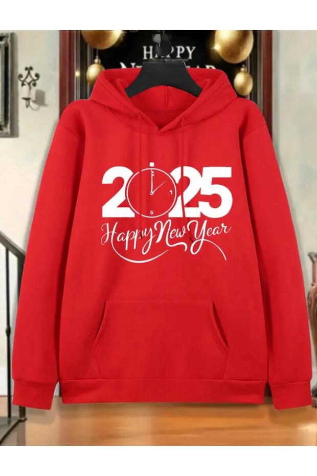 سويت شيرت بغطاء للرأس مزين بخيطين منقوشين للعام الجديد لعام 2025