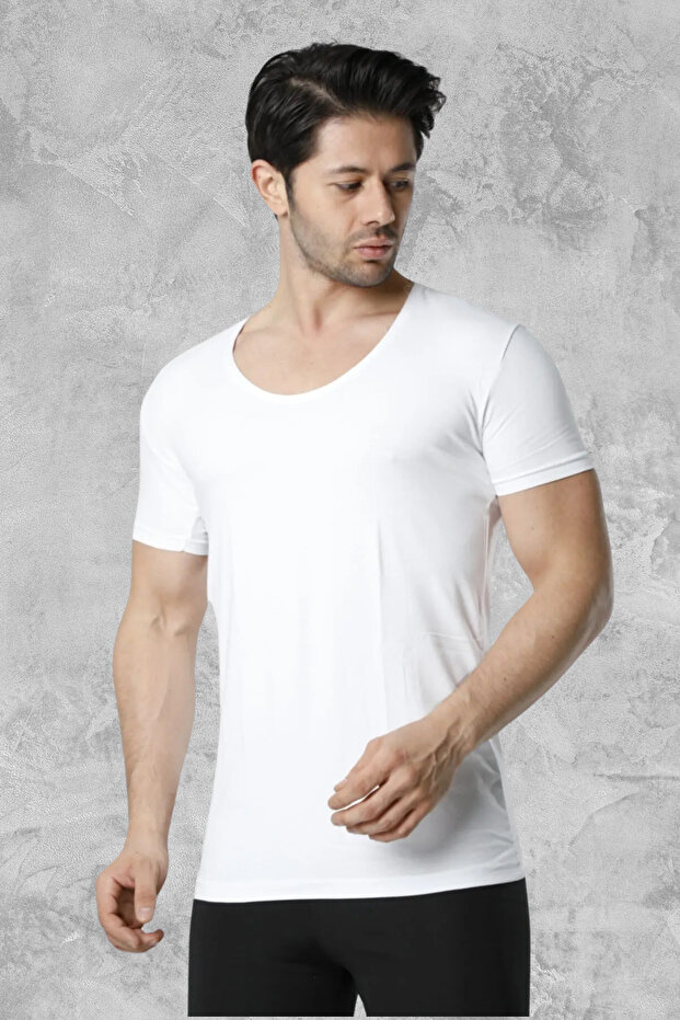 Title: "Men's Basic T-Shirt – Casual Combinations Avoidance - 1