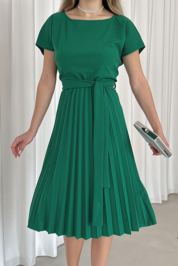 Yeşil Krep Kumaş Pliseli Elbise - 3