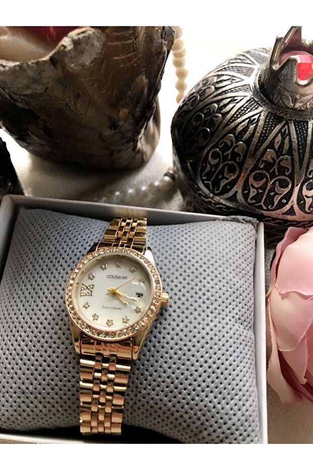 KADIN KOL SAATİ - 1