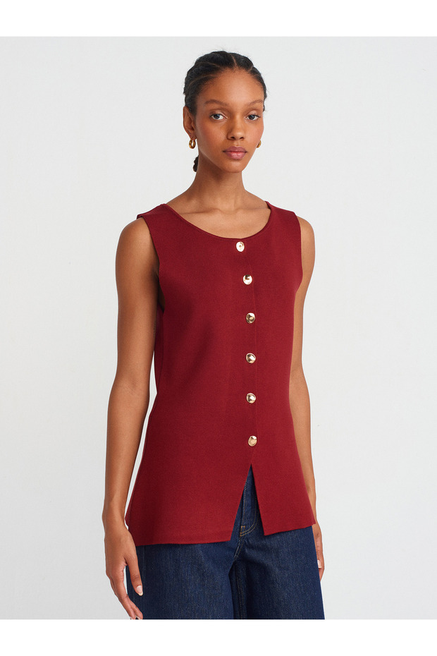 60291 Crew Neck Buttoned Knitwear Vest-Claret Red