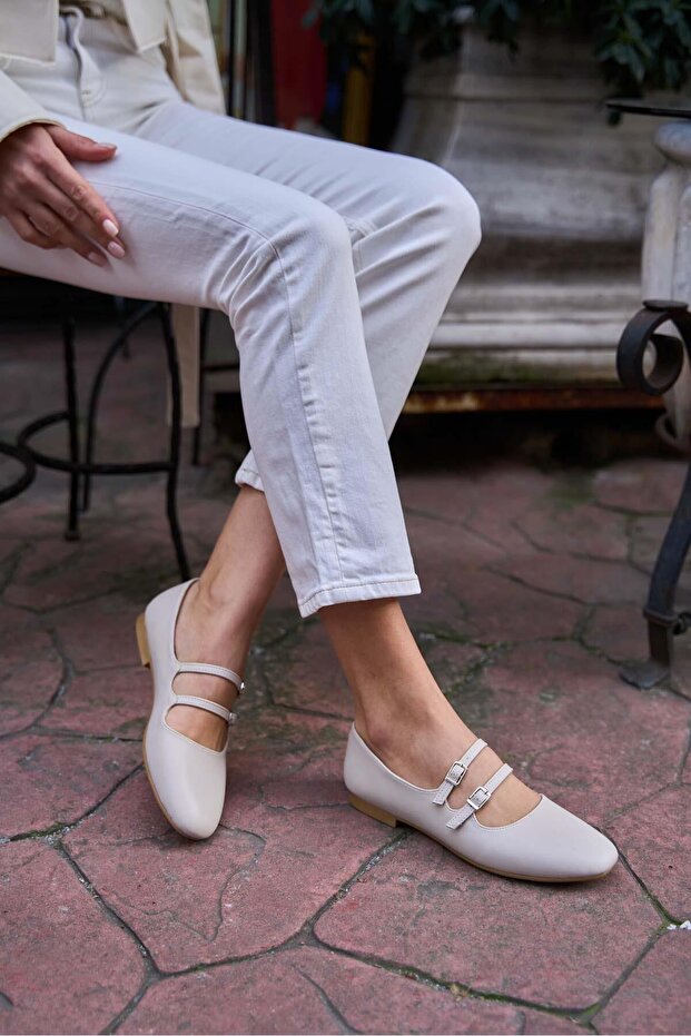 Beige Women's Double Belted Ballerinas