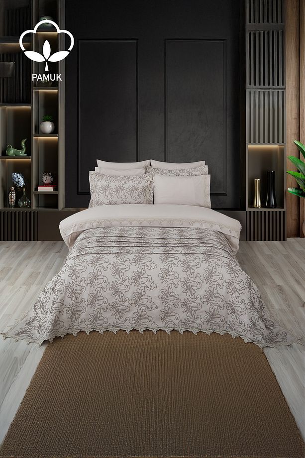 Ribera İşlemeli Çift Kişilik 9 Parça Nevresim + Pike Set - 1