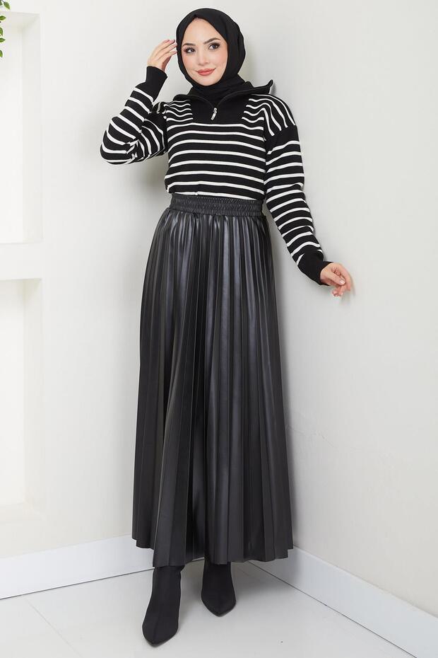 Pleated Black Leather Skirt - Elastic Waist Hm2640