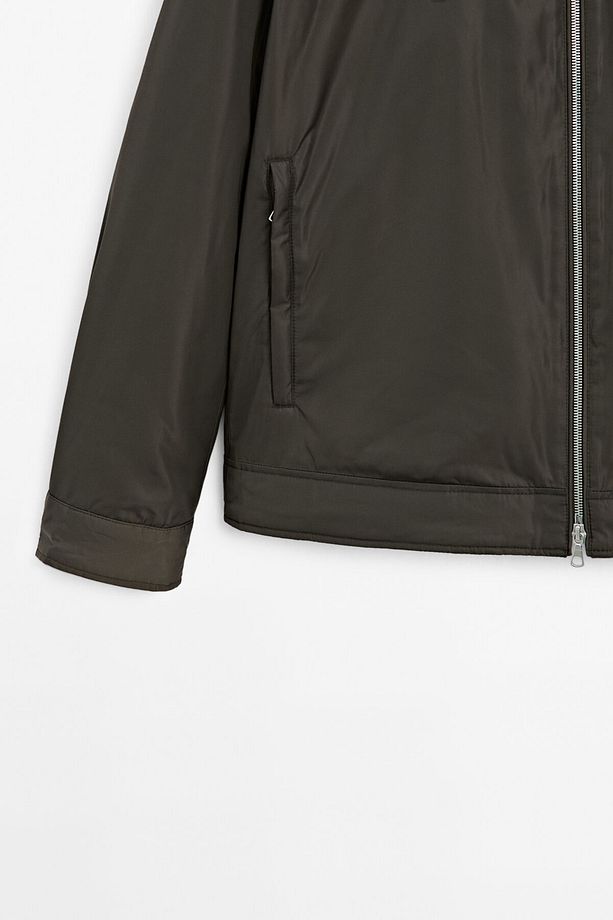 Lightweight zipped jacket - 8