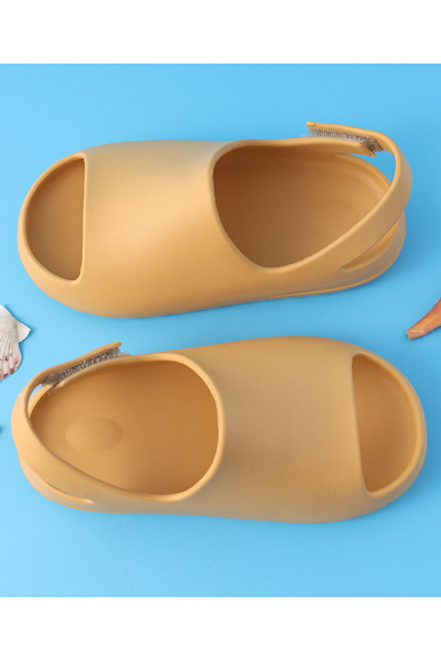 صندل كلاسيكي بحزام خلفي - أصفر - 3