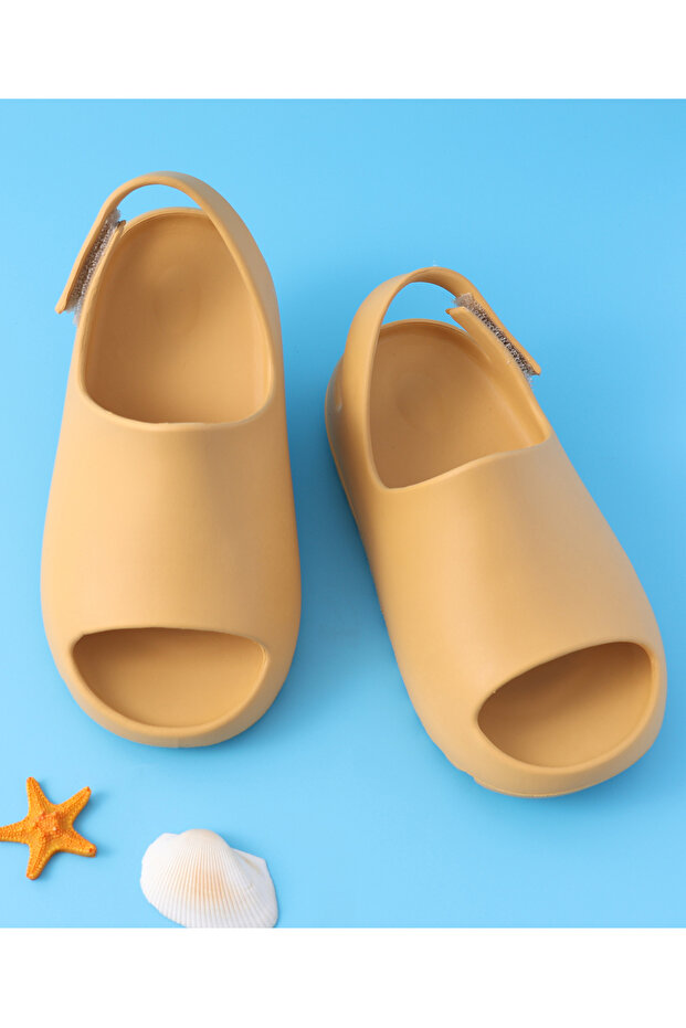 صندل كلاسيكي بحزام خلفي - أصفر - 2