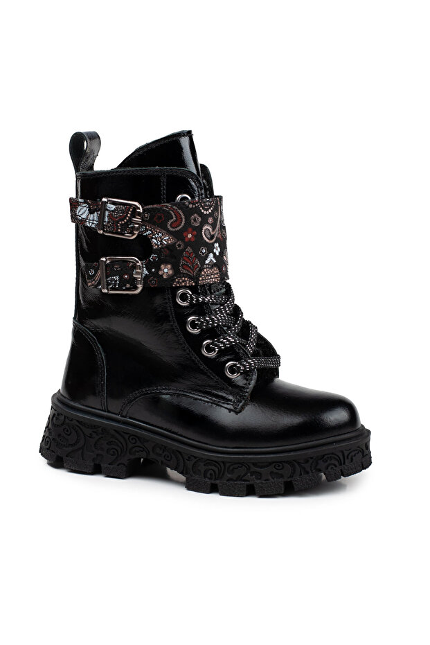 Girl's Black Patent Leather Zippered Patent Leather Boots & Bootie