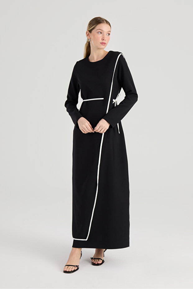 Siyah Biye Detaylı Elbise - 3