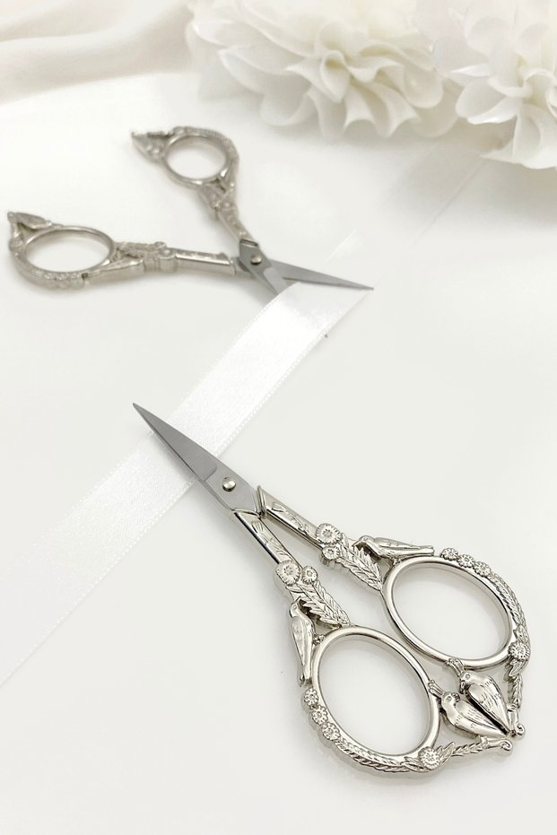 Silver Promise Engagement Scissors, Ribbon Opening Special Occasion Ceremony Sewing Embroidery Scissors with Bird Detail Silver