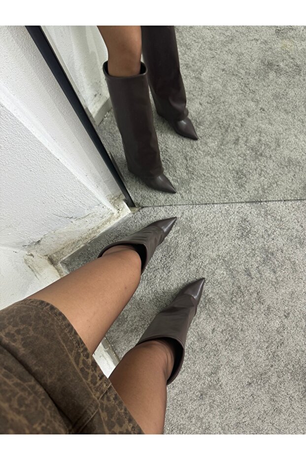 Women's Dusty Brown Boots with Detailed Heels