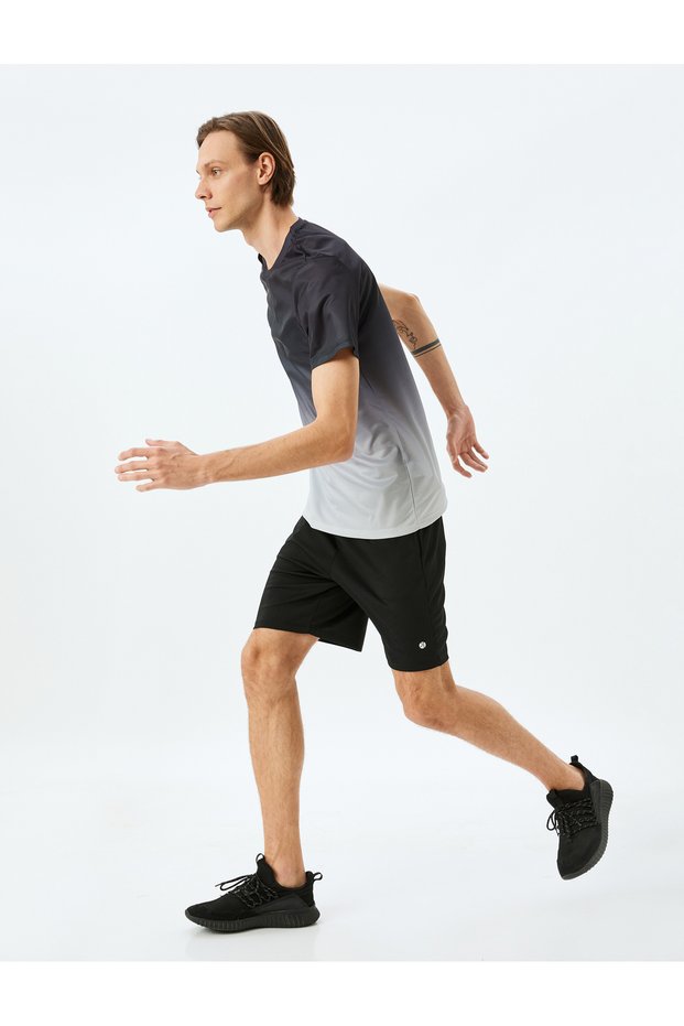 Short Sleeve Color Transitional Crew Neck Sports T-Shirt