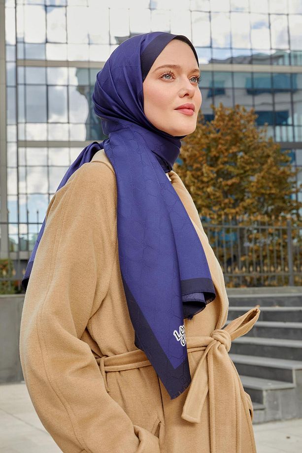 Lacivert Petek Desen Monogram İpek Şal - 2