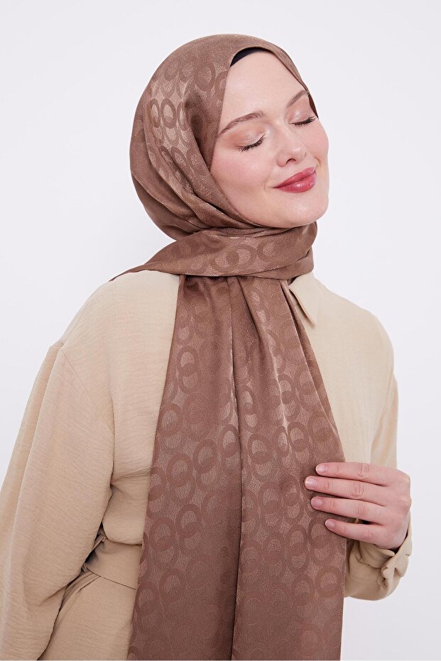 Latte Halka Desen Jakarlı Janjan şal - 2