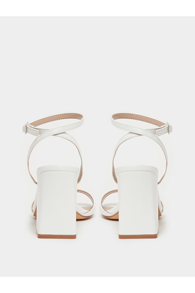 Solid Ankle Strap Block Heel Sandals - 5