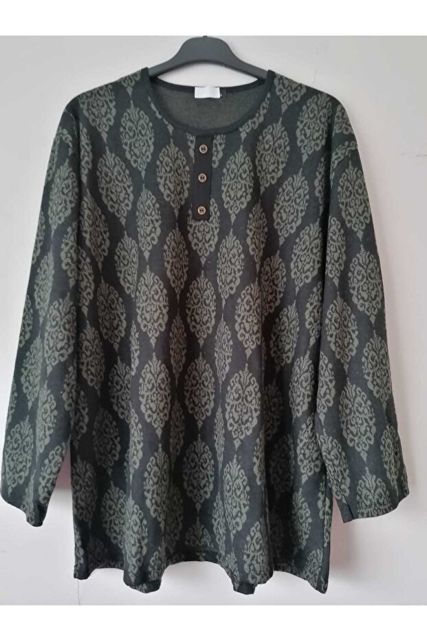 Plus Size Soft Finding - Winter, A Model - 7