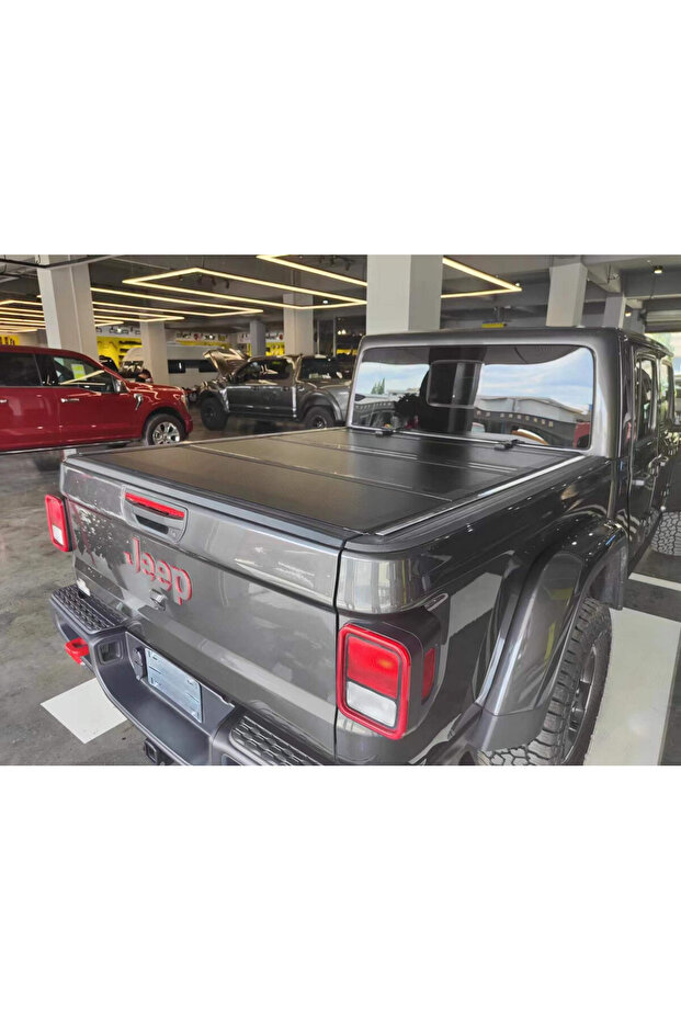 Jeep Wrangler JT Gladiator 19-24, Premium Pro Low Profile Hard Fold Tonneau Cover
