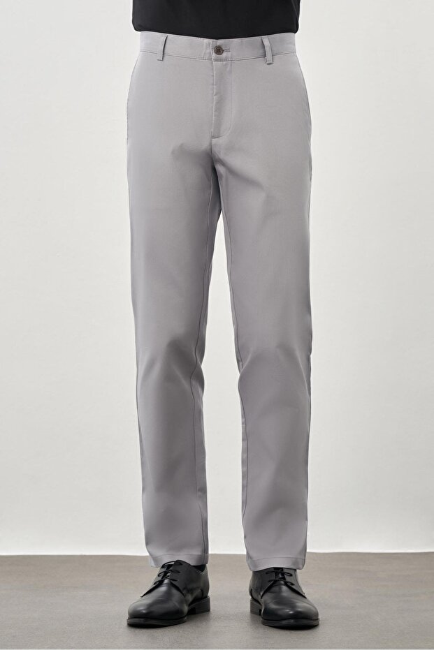 Men's Gray Cotton Comfort Fit Chino Trousers with Side Pockets 1003245169