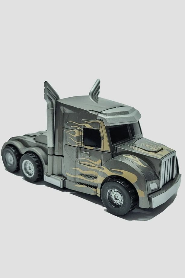 Transformer Tarzı Tıra Dönüşen 14 Cm Optimus Prime Robot Olan TIR - 4