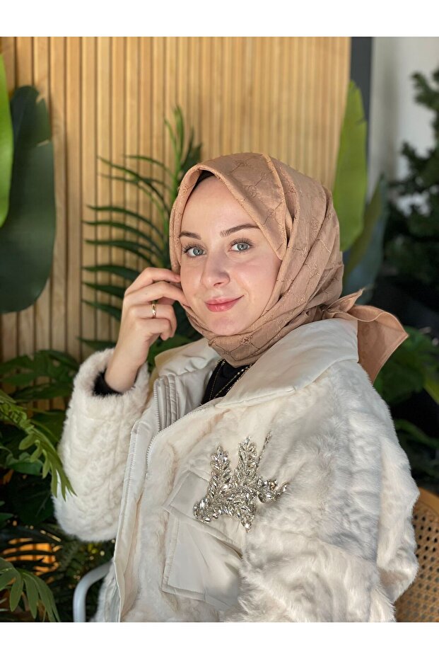 982 Aker Koza Eşarp 1050950 - 1