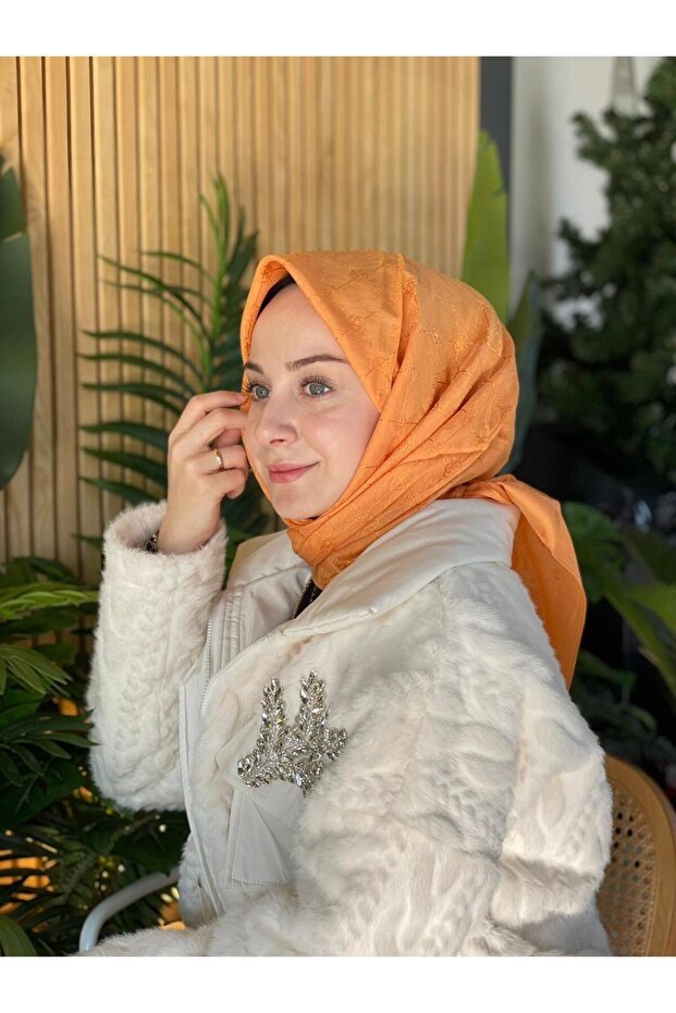 962 Eșarfă Aker Koza 1050950 - 2