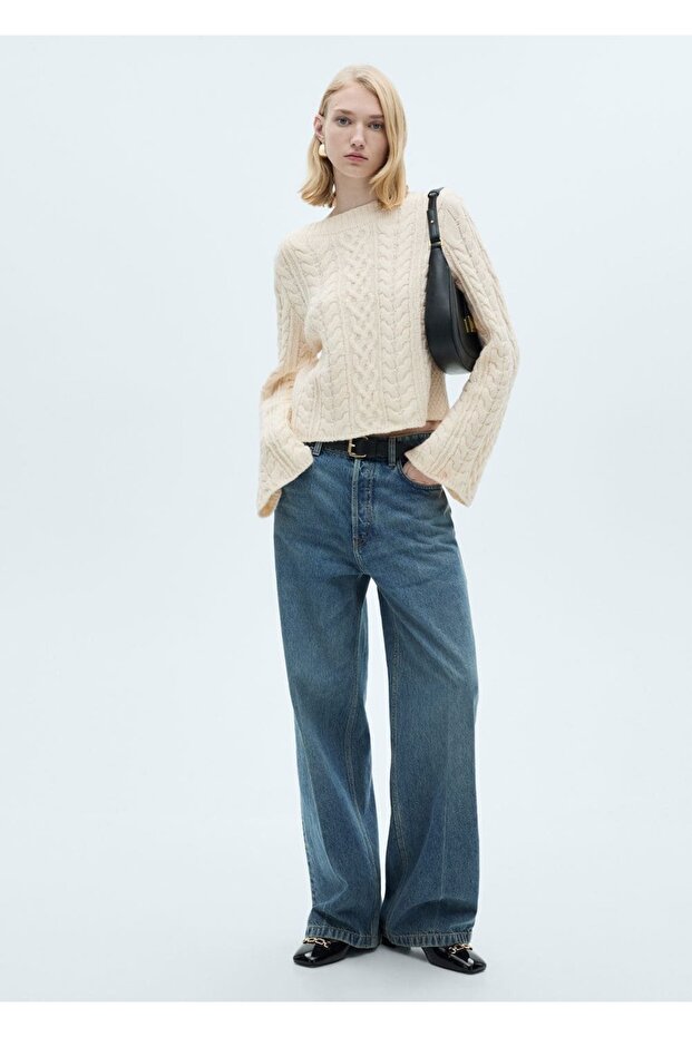 Örgü desenli kloş kollu kazak - 2