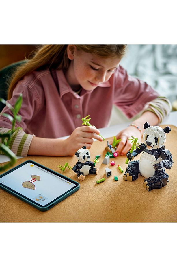 ® Creator 3’ü 1 Arada Vahşi Hayvanlar: Panda Ailesi 31165 - 8+ Oyuncak Yapım Seti (626 Pr) - 8